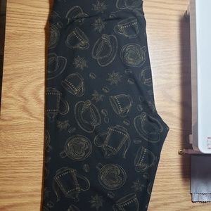 Lularoe tea time leggings OS